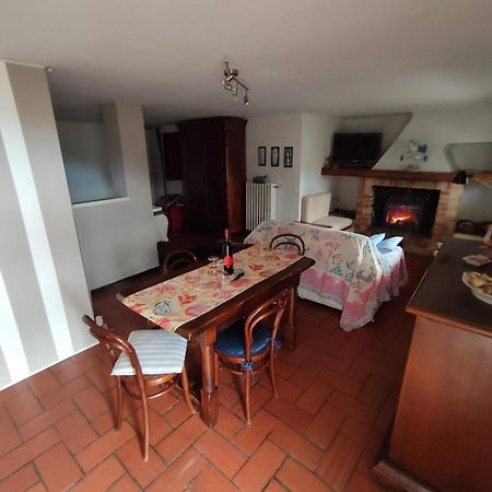 Independent Apartment With A Fabulous Patio - Casa Penny Cisano sul Neva Extérieur photo