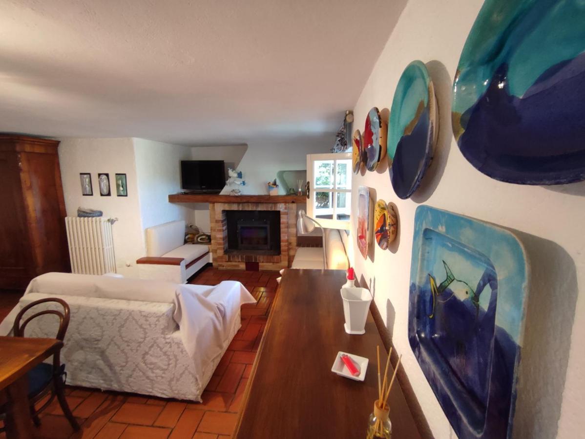 Independent Apartment With A Fabulous Patio - Casa Penny Cisano sul Neva Extérieur photo